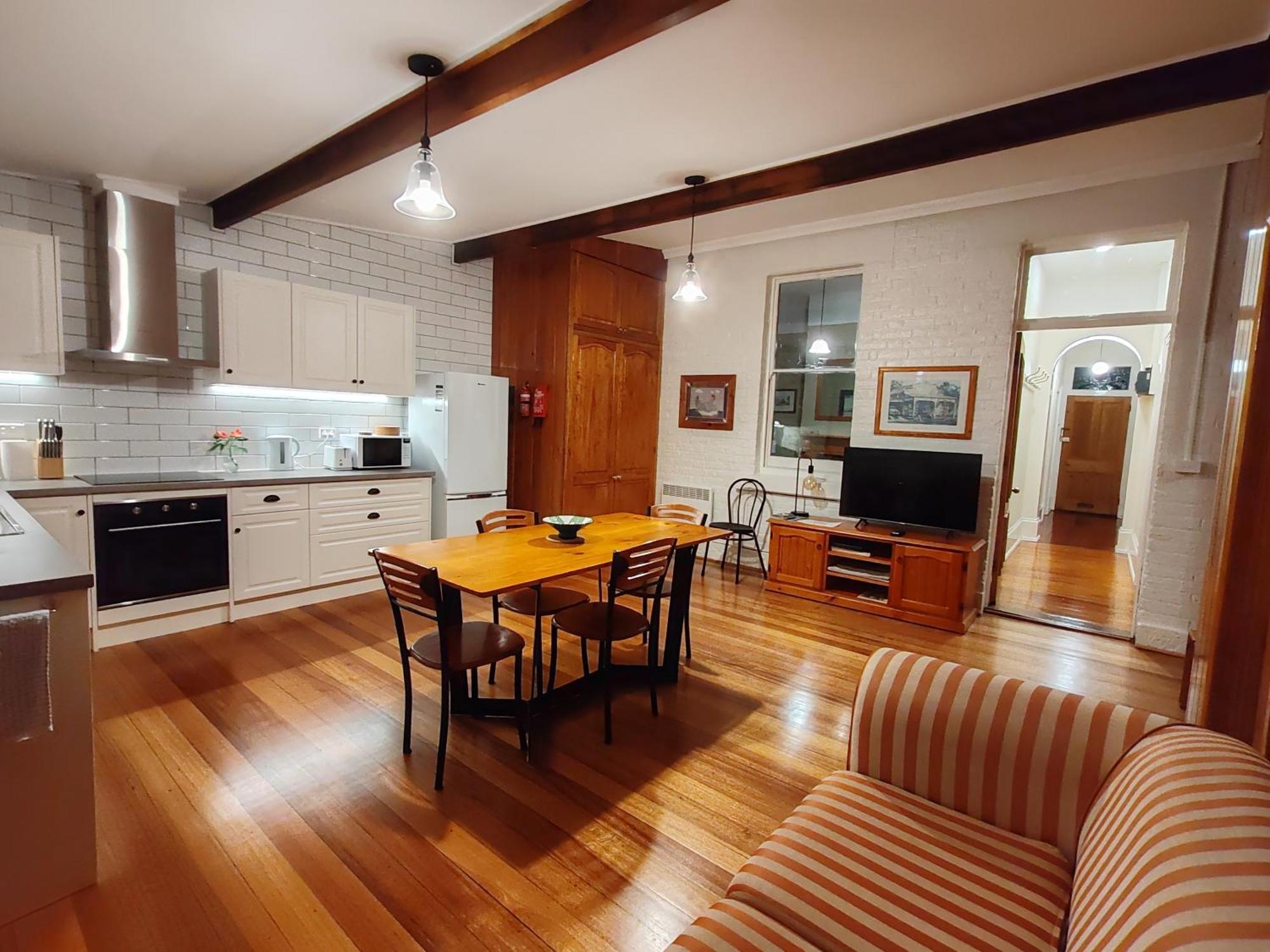 Campbell St Cottage, Cbd Hobart